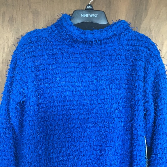 Multiples royal blue sweater top w texture & stretch size S - Picture 6 of 15